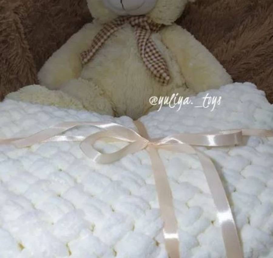 В\'язаний пледик. Плюшева пряжа 2