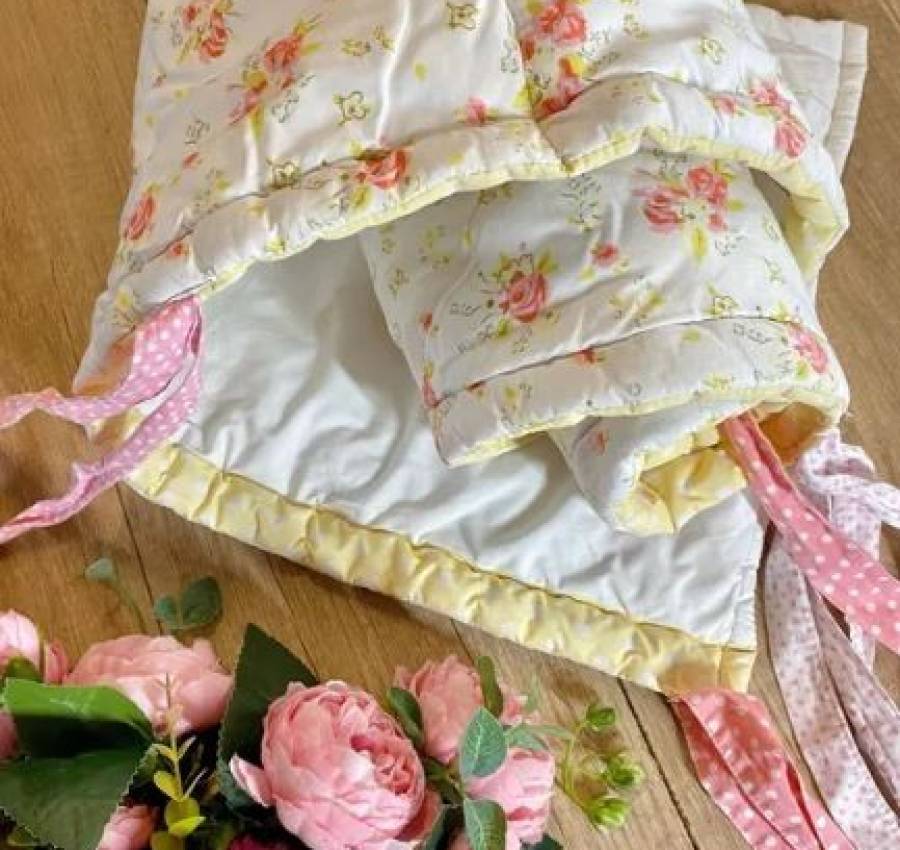 Защитабортик в кроватку для девочки. Захист у ліжко для дівчинки