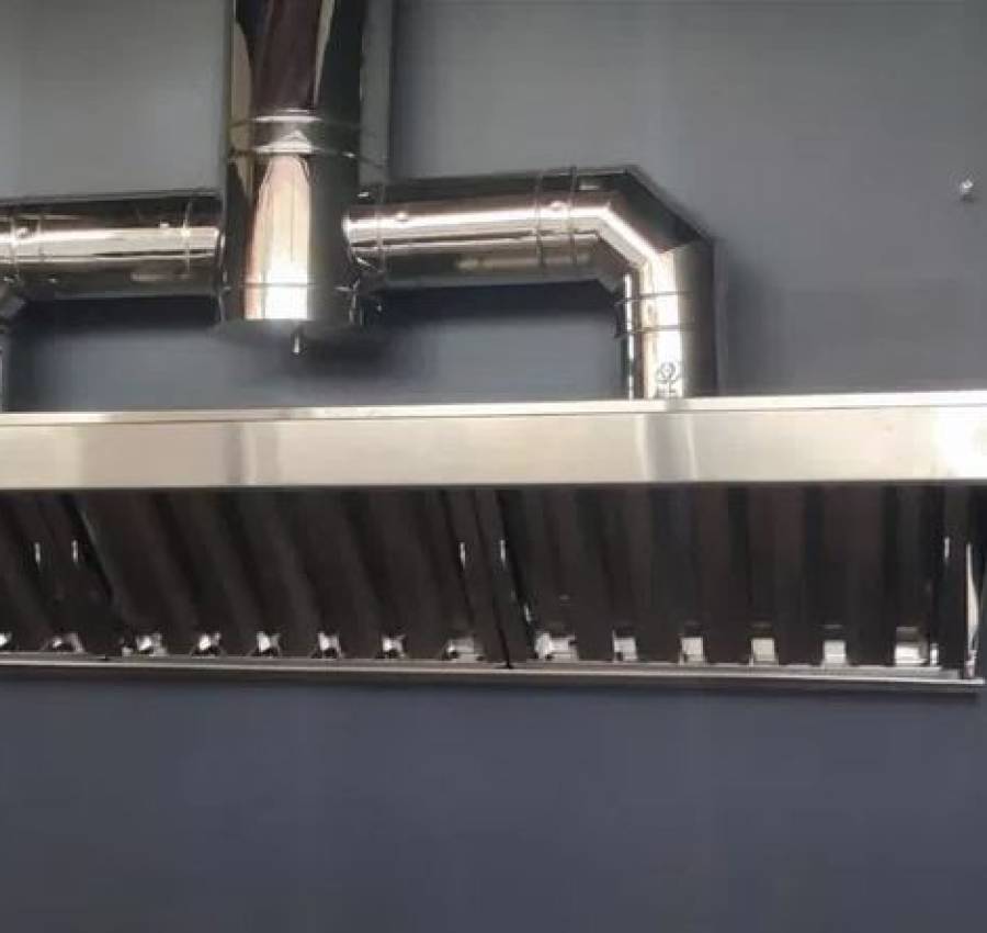 Вытяжка нерж 200х60 см с жироулавителями. Зонт вытяжной