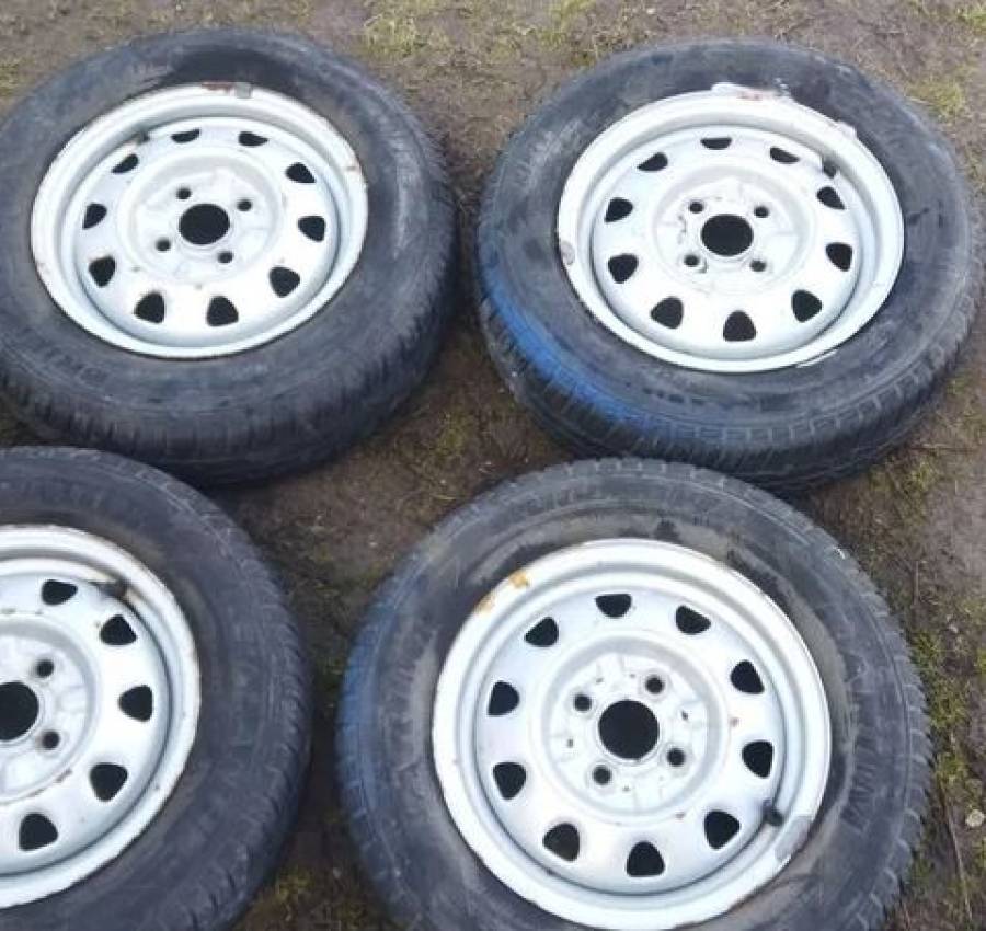 Колеса резина шкода феліція фаворит 3