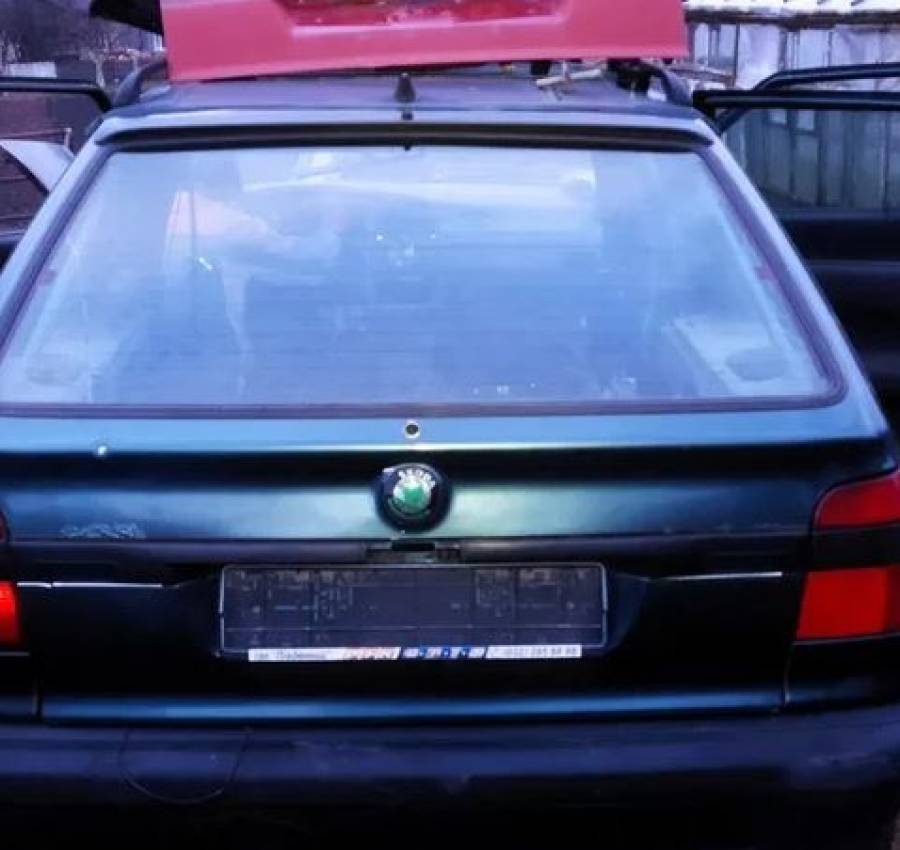 Кришка багажника l ляда феліція, Felicia 6