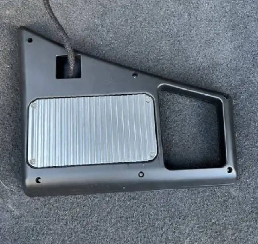 Без дротова зарядка Ауді кю5.7.8 4