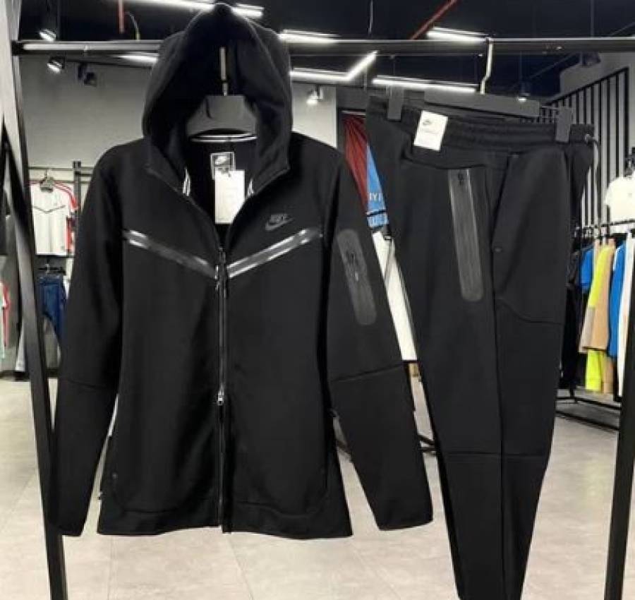 Мужской спортивный костюм Nike Tech Fleece. С и М размер