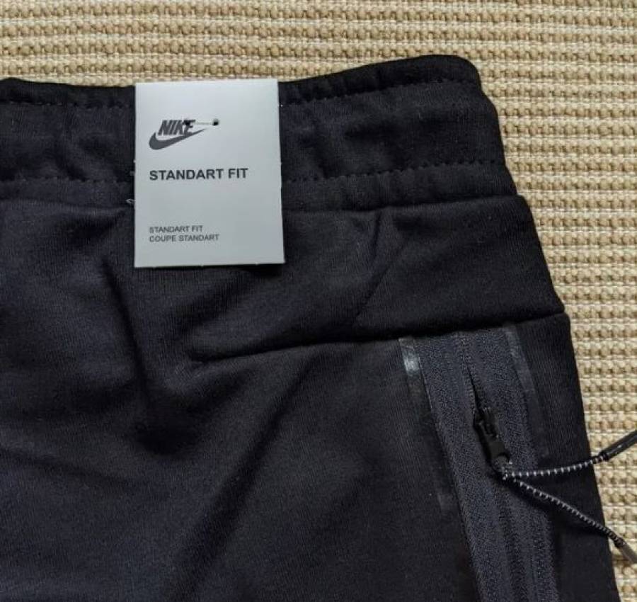 Мужской спортивный костюм Nike Tech Fleece. С и М размер 7