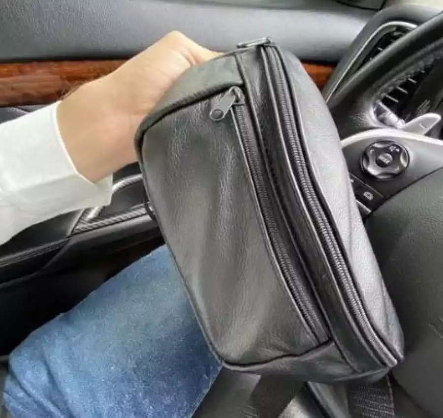 Мужская бананка - сумкая через плечо поясная черная кожа Турция