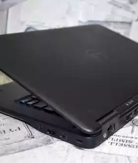 Ультрабук Dell E7250: 12.5