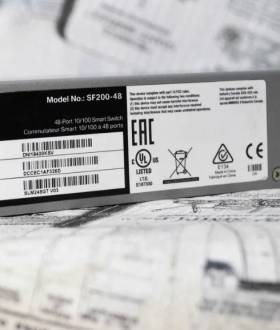 Управляемый коммутатор : Cisco SF200-48. Гарантия 3 месяца!