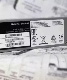 Управляемый коммутатор : Cisco SF200-48. Гарантия 3 месяца!