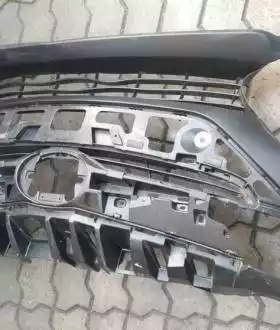 53101-47040 Toyota prius рëшетка радиатора