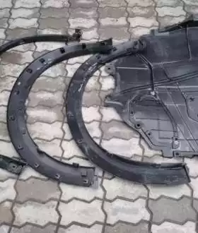 Мазда НАКЛАДКА Крыла