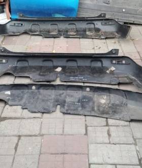 Юбка заднего бампер Honda CR-V 71502-SWA-ZZ00