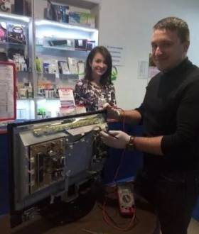 Ремонт телевизоров Киев, Академгородок - Подлесная,1 ТЦ Сильпо