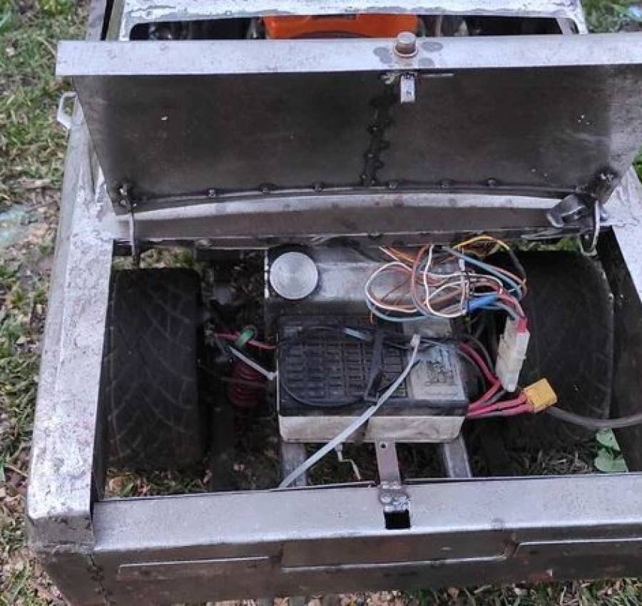 Радіокерована модель RC Волга ГАЗ 24 4