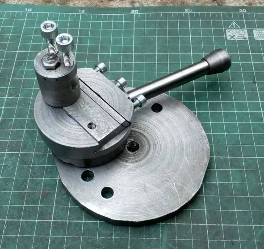 Приспособа для точения шаров (шароточка, сфероточка) на ТВ-4, ТВ-16