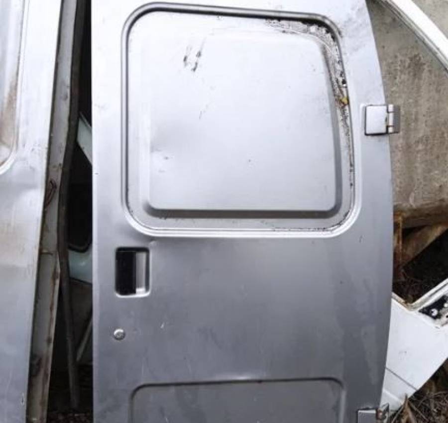 Задние двери газель