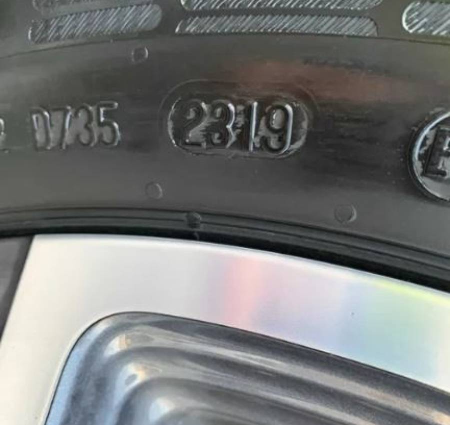 Шины летние Continental ContiEcoContact R18 215 55 V 5