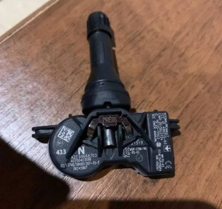 Датчики давления Renault Nissan Rogue Megane Kadjar Duster Koleos Clio 4