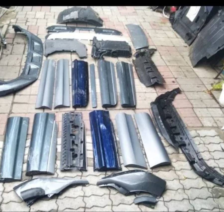 AUDI Q7 (4M) Корпус воздушного фильтра 4M0133