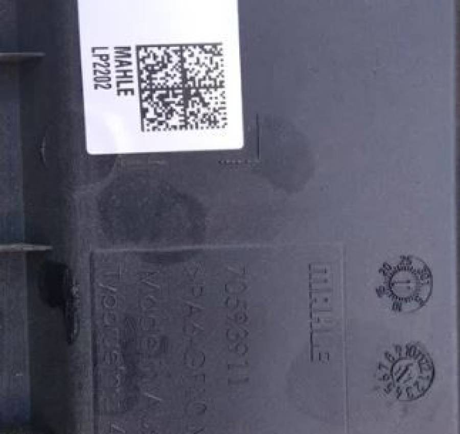 AUDI Q7 (4M) Корпус воздушного фильтра 4M0133 3