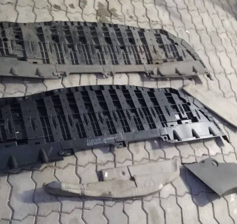 620366815R Каркас бампера Renault Fluence (2013-2017 5