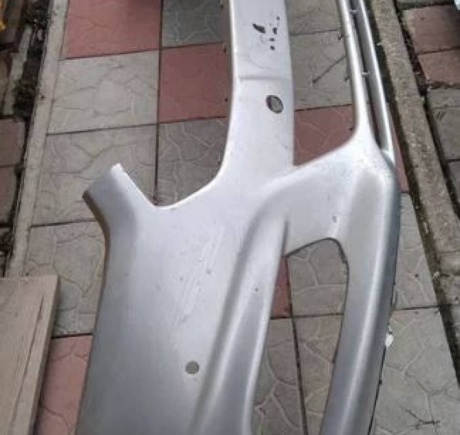 Передний бампер ford mondeo mk5 DS73-17757-A 2