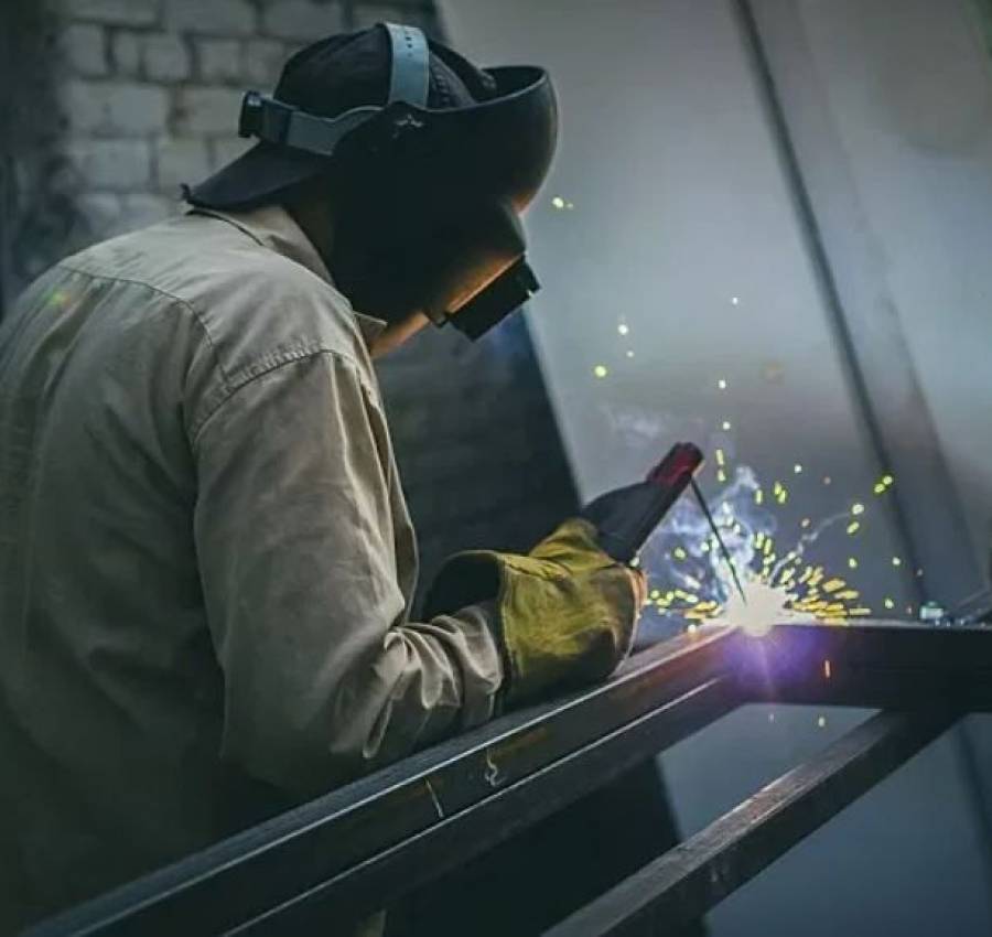 Зварювальник, виконаю будь-які роботи