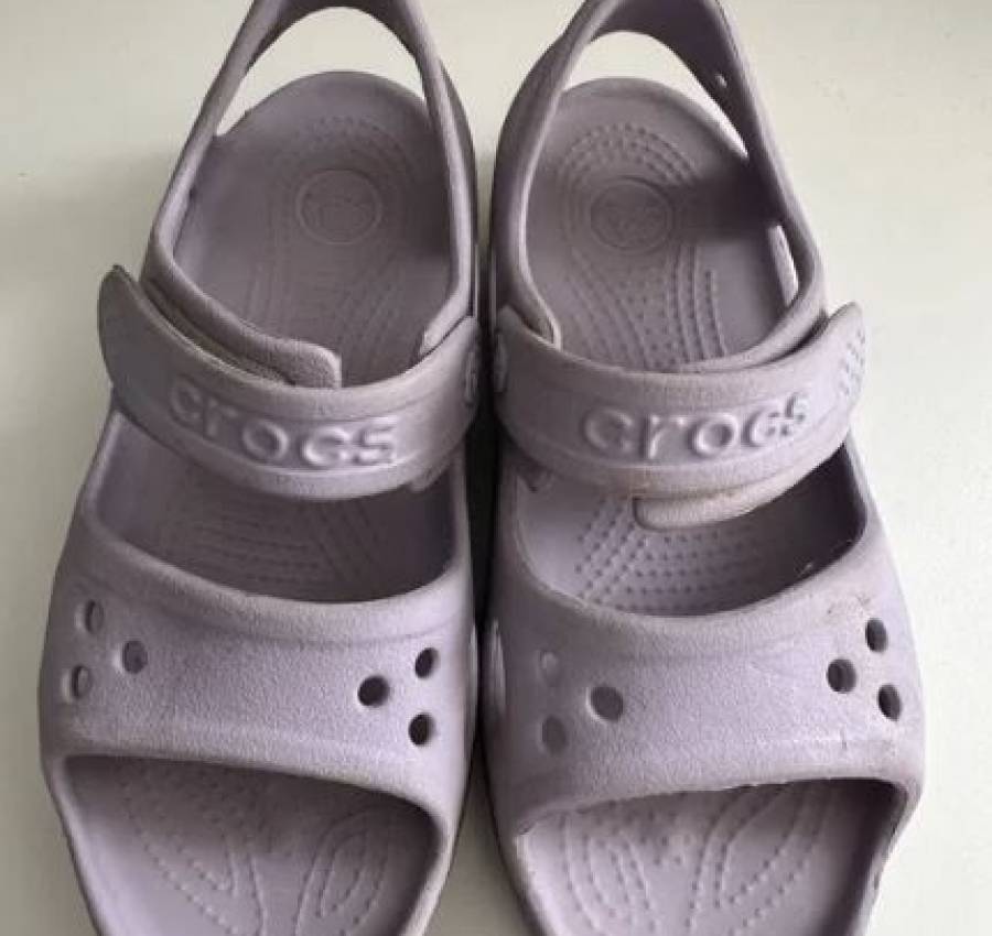 Босоніжки Crocs на дівчинку розмір C13 3