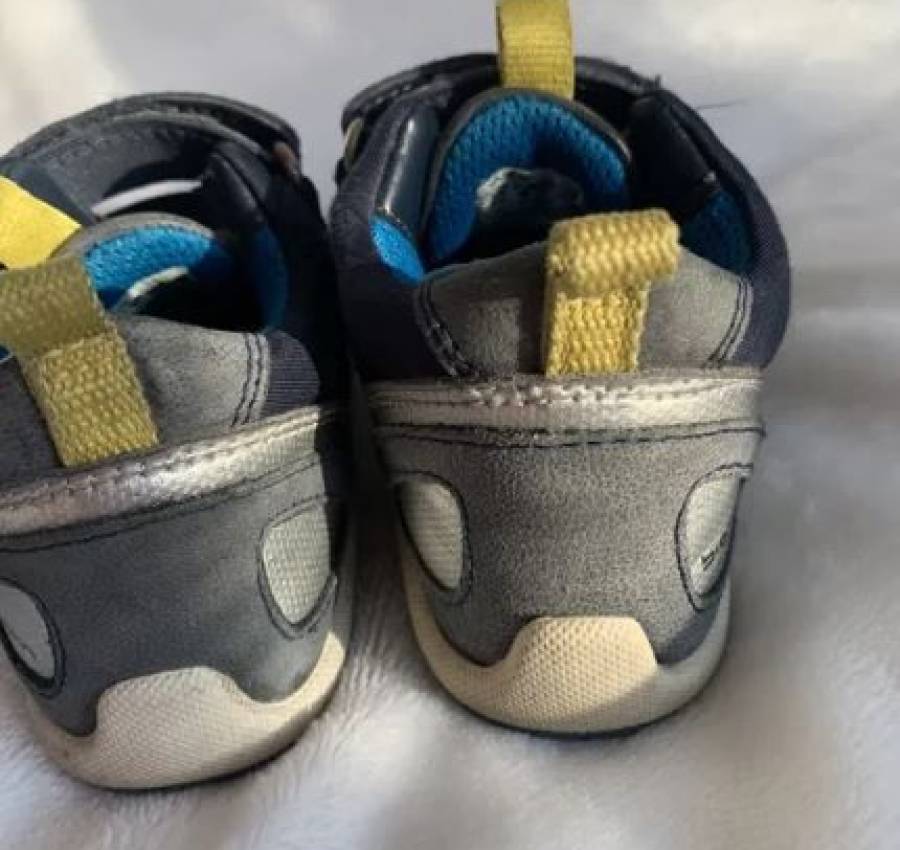 Кроссовки ( ботинки, полуботинки) Ecco 23 размер 2