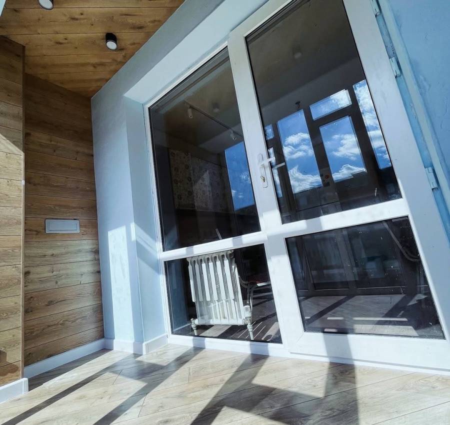 zasteklit-balkon (2)